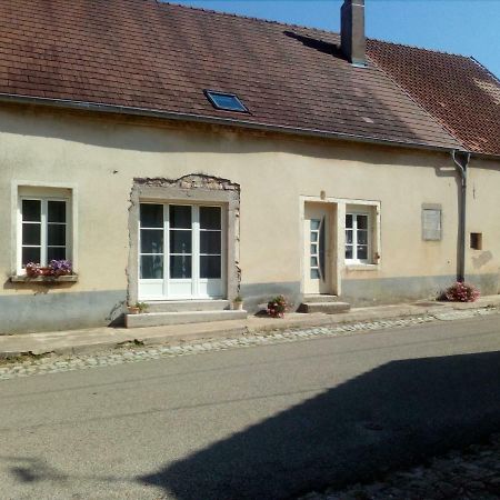 Chambres Chez L Habitant Frasne-les-Meulieres Eksteriør bilde